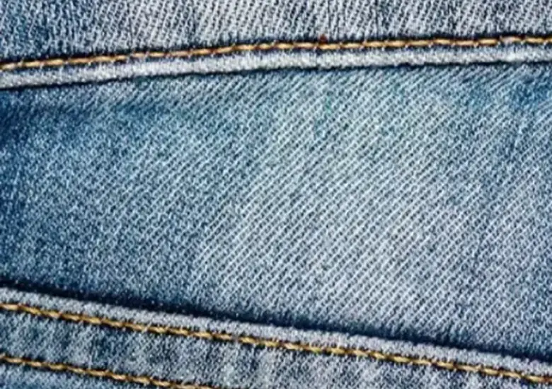 Entfernung von Flecken aus Denim und Jeans  